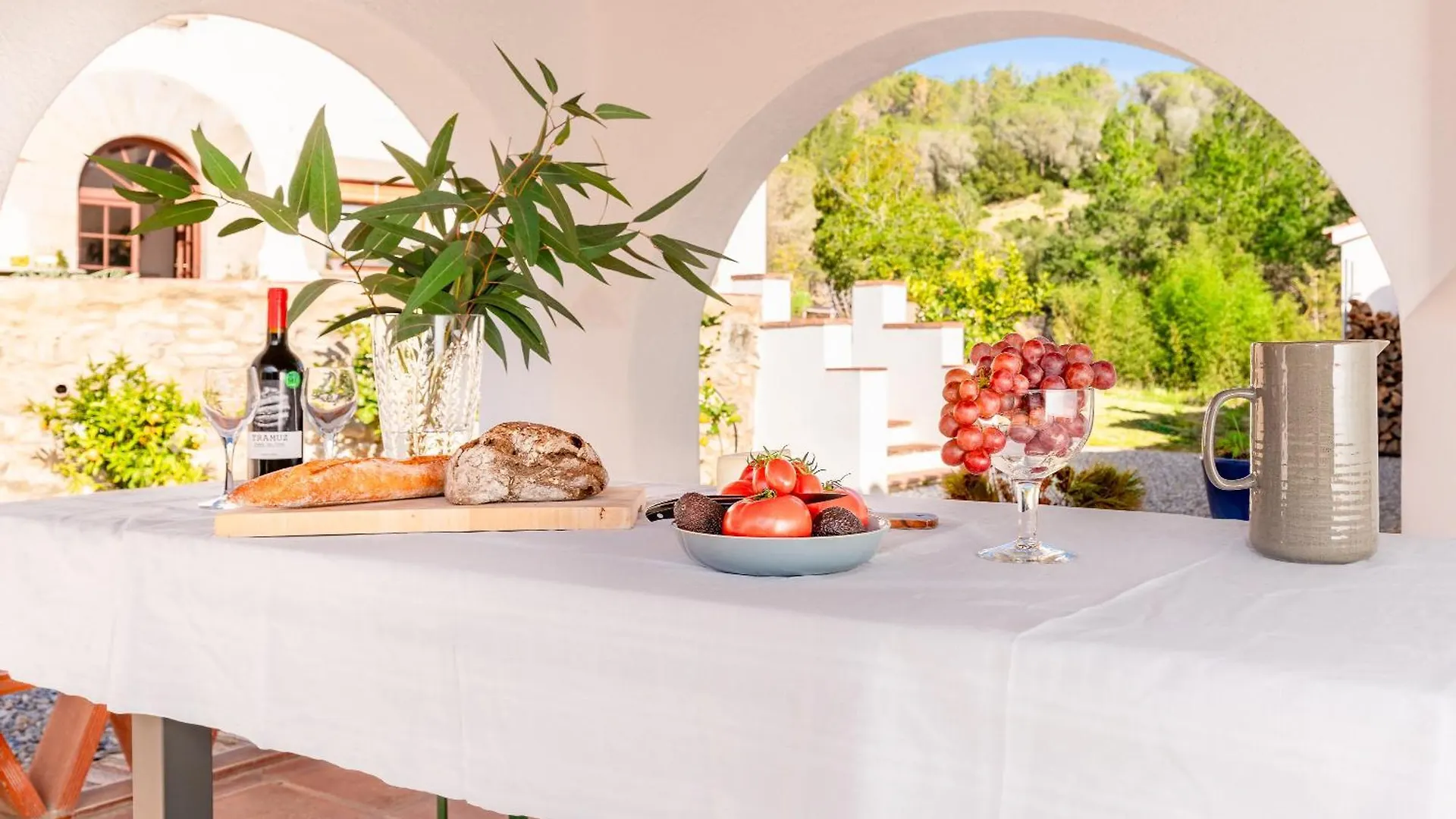 شقة La Terraza - Grosszuegiges Appartment In Katalanischer Masia Sant Iscle De Vallalta