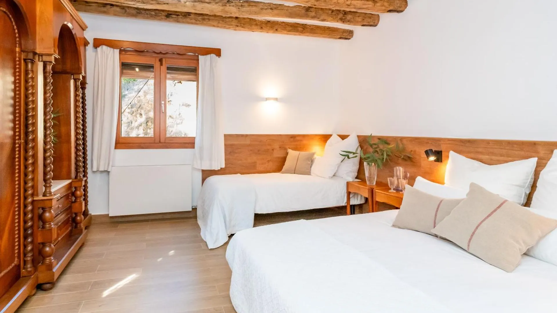شقة La Terraza - Grosszuegiges Appartment In Katalanischer Masia Sant Iscle De Vallalta إسبانيا
